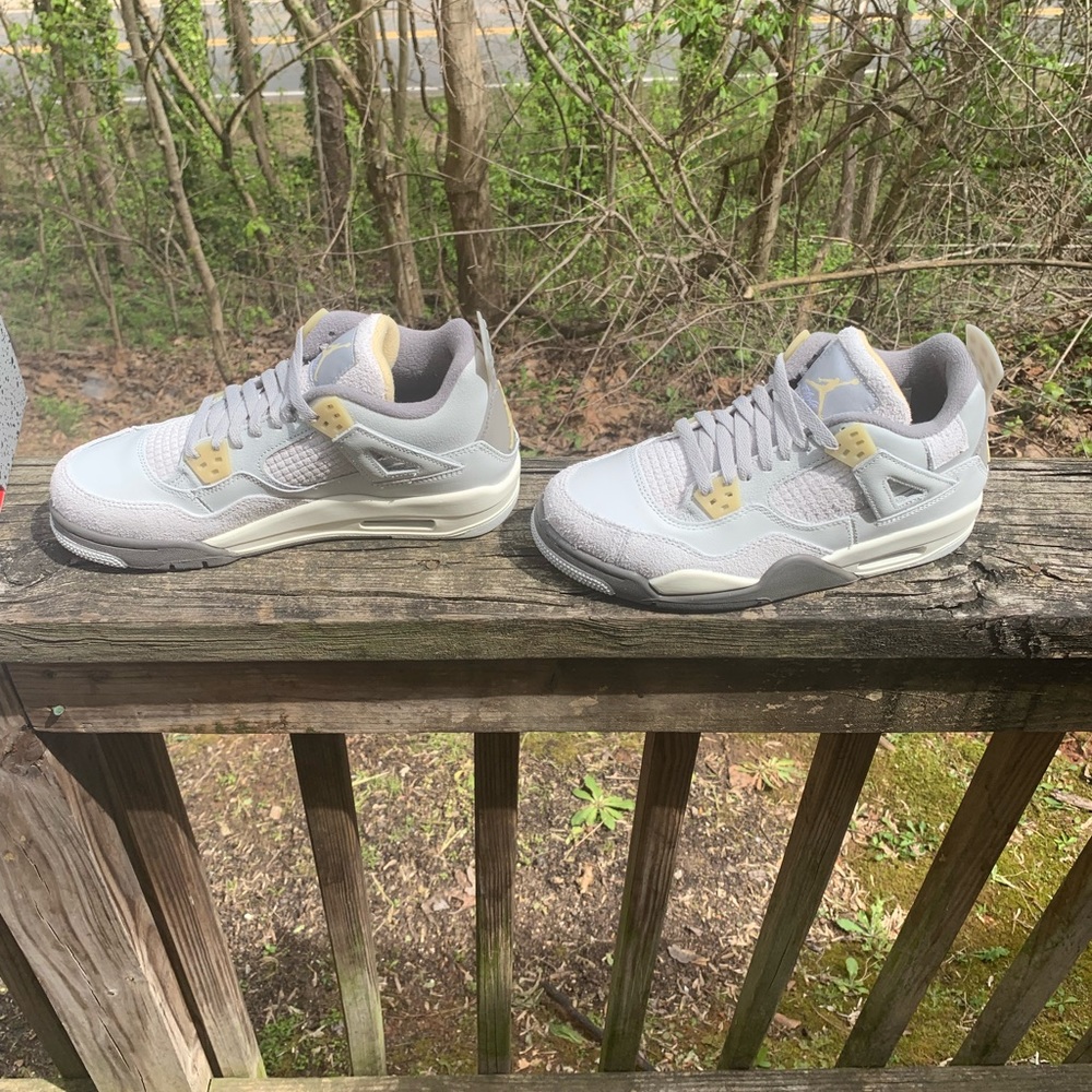 Air Jordan 4 Retro SE GS “Craft” Sz 7Y